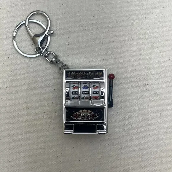 Y2k 2000s vintage style keychain - Picture 7 of 13